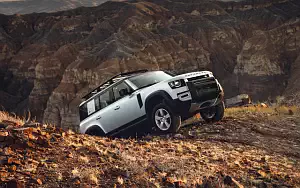 ���� ���������� Land Rover Defender 110 Explorer Pack First Edition - 2020