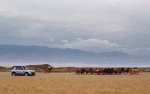 ���� ���������� Land Rover Defender 110 Explorer Pack First Edition - 2020