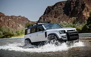 ���� ���������� Land Rover Defender 110 Explorer Pack First Edition - 2020