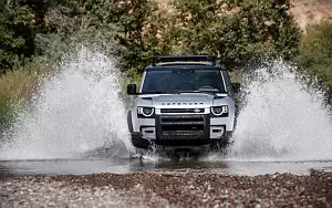 ���� ���������� Land Rover Defender 110 Explorer Pack First Edition - 2020