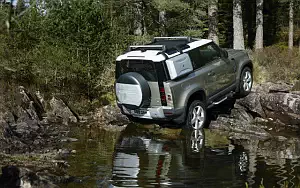 ���� ���������� Land Rover Defender 90 D240 SE Adventure Pack - 2020