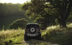 ���� ���������� Land Rover Defender 90 D240 SE Explorer Pack - 2020