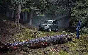 ���� ���������� Land Rover Defender 90 D240 SE Explorer Pack - 2020