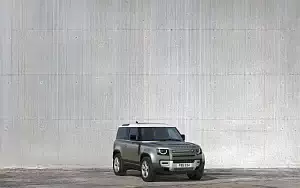 ���� ���������� Land Rover Defender 90 D240 SE Urban Pack - 2020