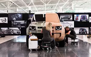 ���� ���������� Land Rover Defender 90 D240 SE Urban Pack - 2020