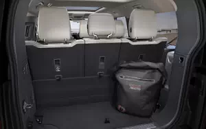 ���� ���������� Land Rover Defender 130 First Edition - 2022