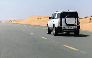 ���� ���������� Land Rover Defender 130 P400 SE (Fuji White) - 2023