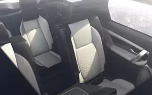 ���� ���������� Land Rover Discovery Sport HSE - 2023