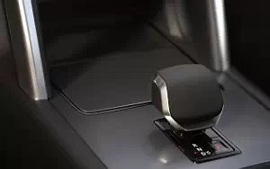 ���� ���������� Land Rover Discovery Sport HSE - 2023