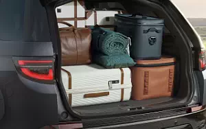 ���� ���������� Land Rover Discovery Sport HSE - 2023