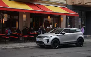 ���� ���������� Range Rover Evoque D180 SE - 2019