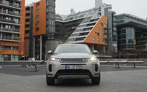 ���� ���������� Range Rover Evoque D180 SE - 2019