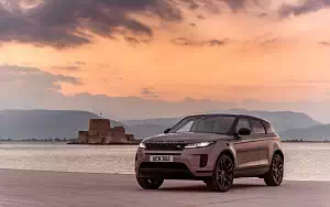 ���� ���������� Range Rover Evoque D240 S Black Pack - 2019