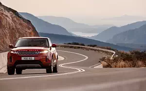 ���� ���������� Range Rover Evoque D240 S - 2019