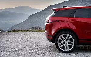 ���� ���������� Range Rover Evoque D240 S - 2019