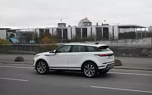 ���� ���������� Range Rover Evoque P250 SE - 2019