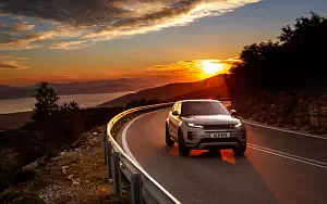 ���� ���������� Range Rover Evoque R-Dynamic (Seoul Pearl Silver) - 2019