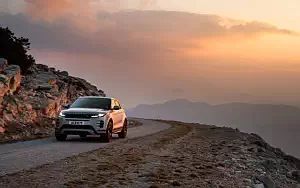 ���� ���������� Range Rover Evoque R-Dynamic (Seoul Pearl Silver) - 2019