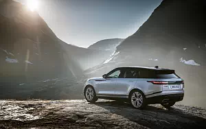 ���� ���������� Range Rover Velar R-Dynamic D300 HSE Black Pack - 2017