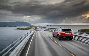 ���� ���������� Range Rover Velar R-Dynamic D300 HSE Black Pack - 2017