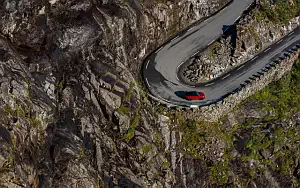 ���� ���������� Range Rover Velar R-Dynamic D300 HSE Black Pack - 2017