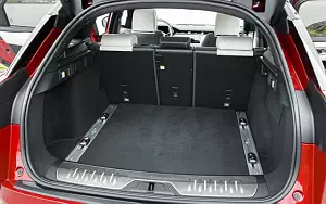 ���� ���������� Range Rover Velar R-Dynamic D300 HSE Black Pack - 2017