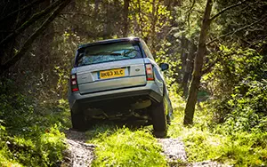 ���� ���������� Range Rover Hybrid - 2014