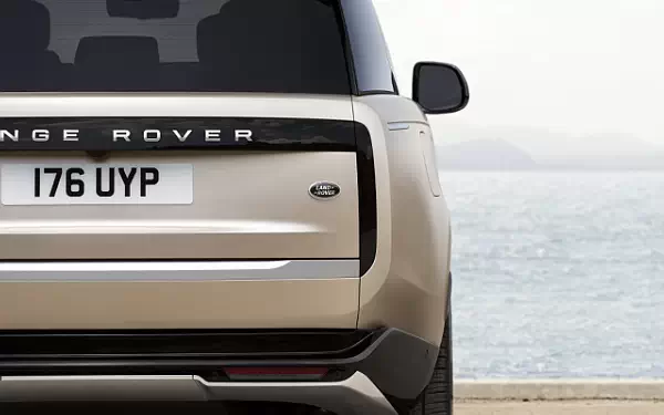 ���� ���������� Range Rover Autobiography - 2022