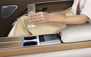 ���� ���������� Range Rover SV Serenity LWB - 2022