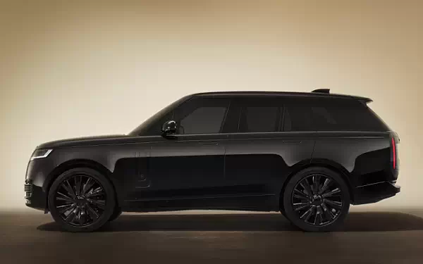 ���� ���������� Range Rover SV Black - 2025
