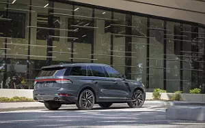   Lincoln Aviator Black Label - 2024