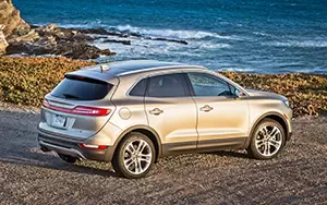  Lincoln MKC - 2014