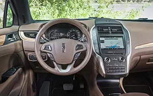   Lincoln MKC - 2014
