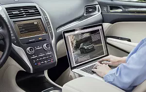   Lincoln MKC - 2018