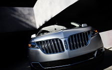   Lincoln MKX - 2011