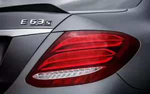   Mercedes-AMG E 63 S 4MATIC+ UK-spec - 2017