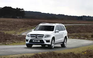   Mercedes-Benz GL350 BlueTEC AMG Sports Package UK-spec - 2013