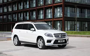   Mercedes-Benz GL350 BlueTEC AMG Sports Package UK-spec - 2013