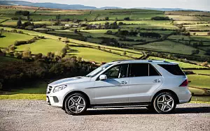   Mercedes-Benz GLE 500 e 4MATIC AMG Line UK-spec - 2015