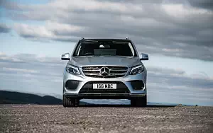   Mercedes-Benz GLE 500 e 4MATIC AMG Line UK-spec - 2015