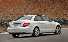   Mercedes-Benz C300 4MATIC Luxury US-spec - 2012
