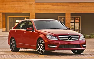   Mercedes-Benz C250 Sport Package Plus US-spec - 2013