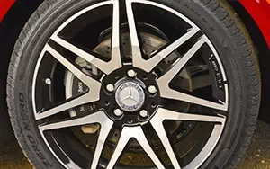  Mercedes-Benz C250 Sport Package Plus US-spec - 2013