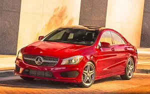   Mercedes-Benz CLA250 AMG Sports Package US-spec - 2014