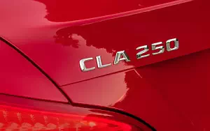   Mercedes-Benz CLA250 AMG Sports Package US-spec - 2014