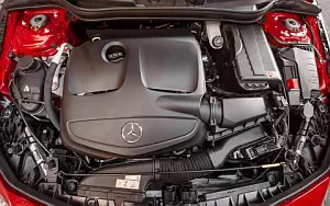   Mercedes-Benz CLA250 AMG Sports Package US-spec - 2014