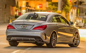   Mercedes-Benz CLA45 AMG US-spec - 2014