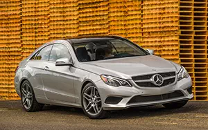   Mercedes-Benz E350 4MATIC Coupe US-spec - 2014