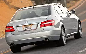   Mercedes-Benz E350 Luxury US-spec - 2010