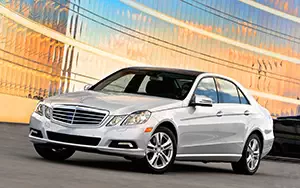   Mercedes-Benz E350 Luxury US-spec - 2010